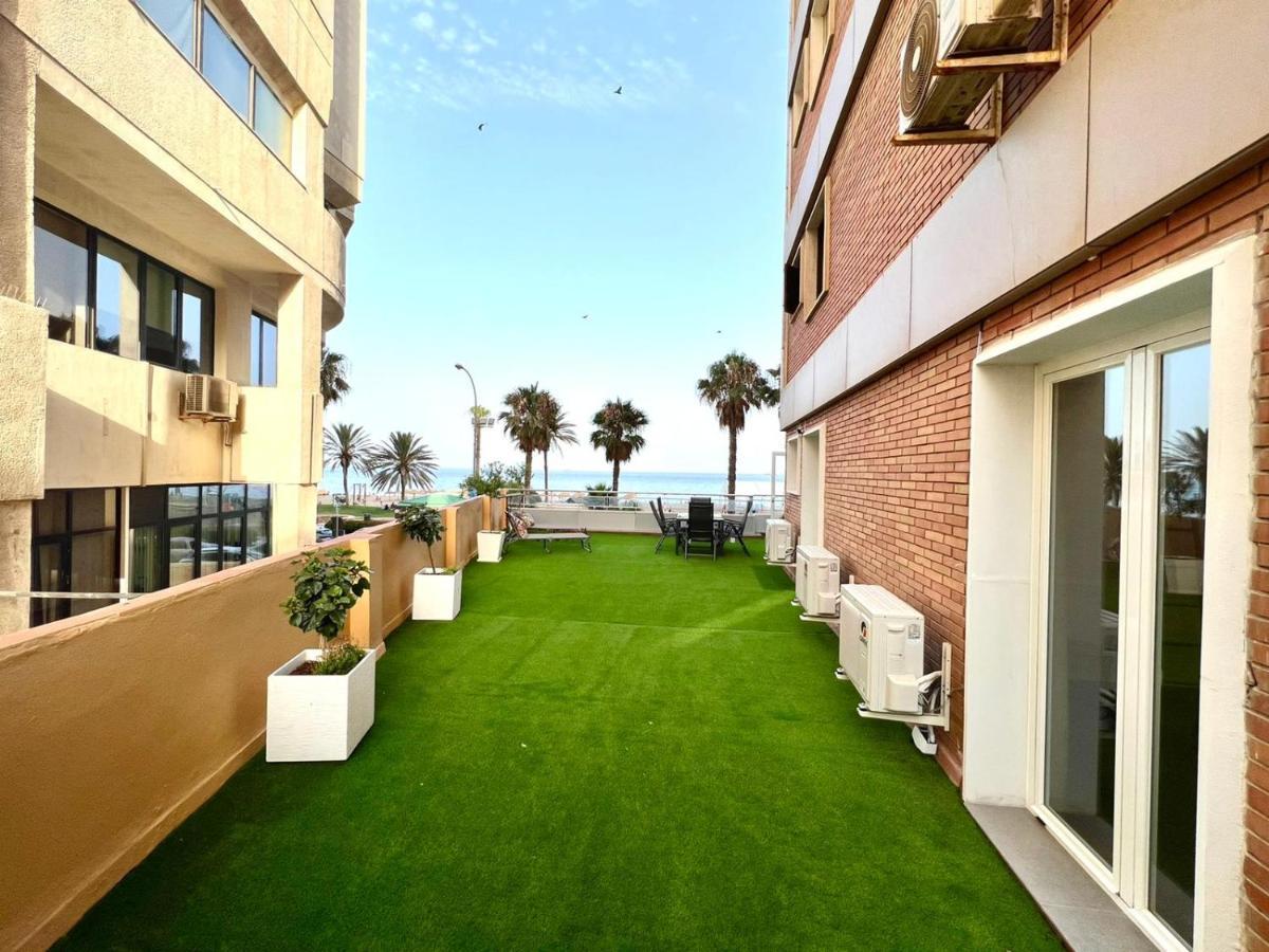 Malagueta Beach I & Private Terrace By Ele Apartments マラガ エクステリア 写真