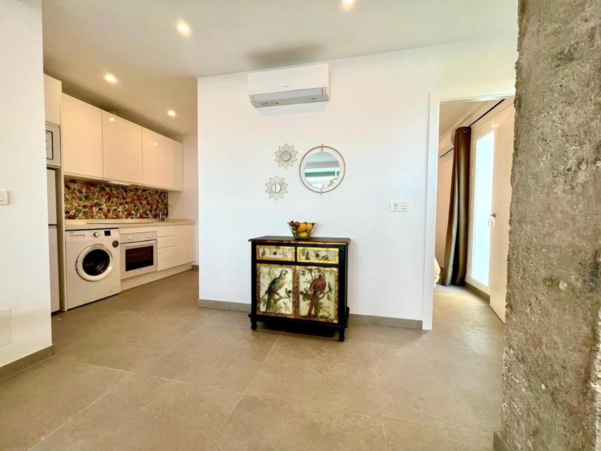 Malagueta Beach I & Private Terrace By Ele Apartments マラガ エクステリア 写真